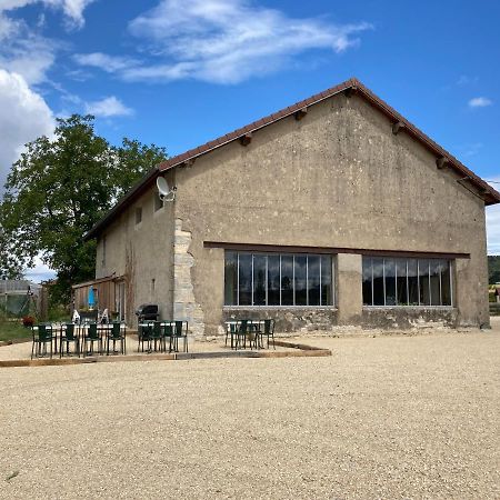 La Chambre du Tonneau Montigny-sur-l'Ain Extérieur photo